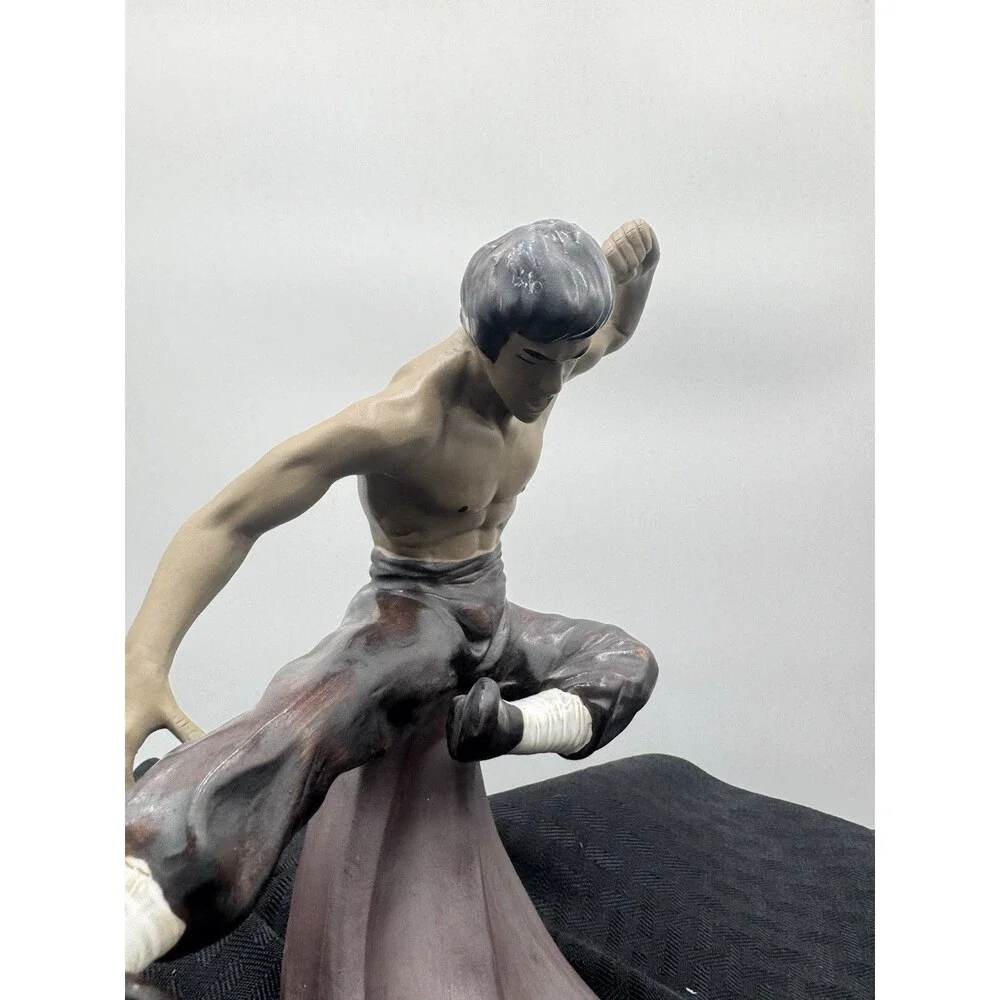 Vintage Bruce Lee Ceramic Sculpt Statue 8.75” Figure Hand Sculpted Kick